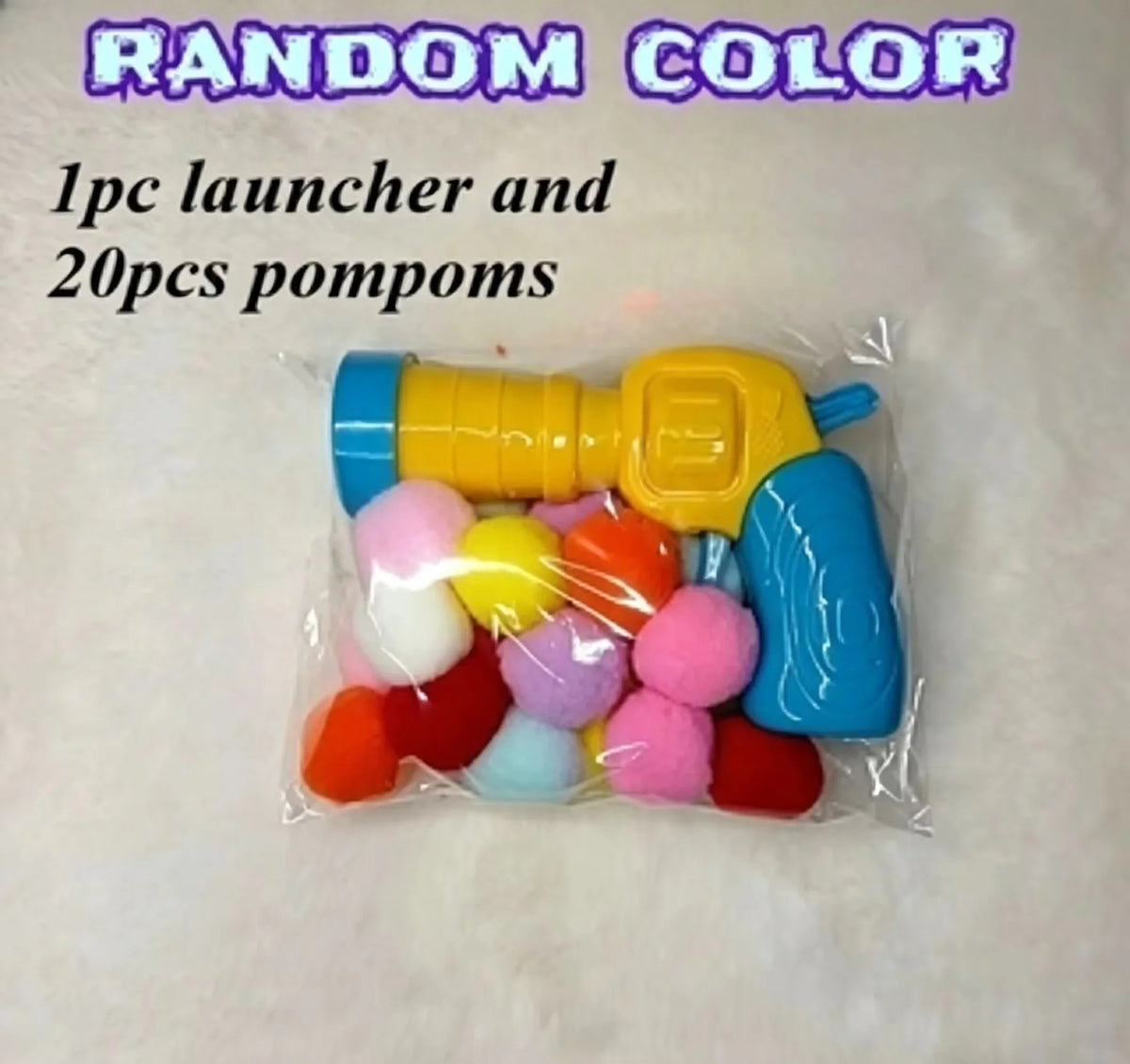 Cat pom-pom launcher with 20 plush pom-poms