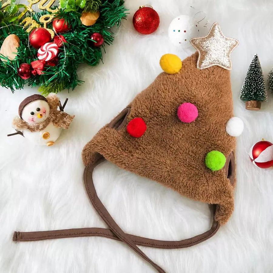 Pet wearing the pompom-style Christmas hat in brown